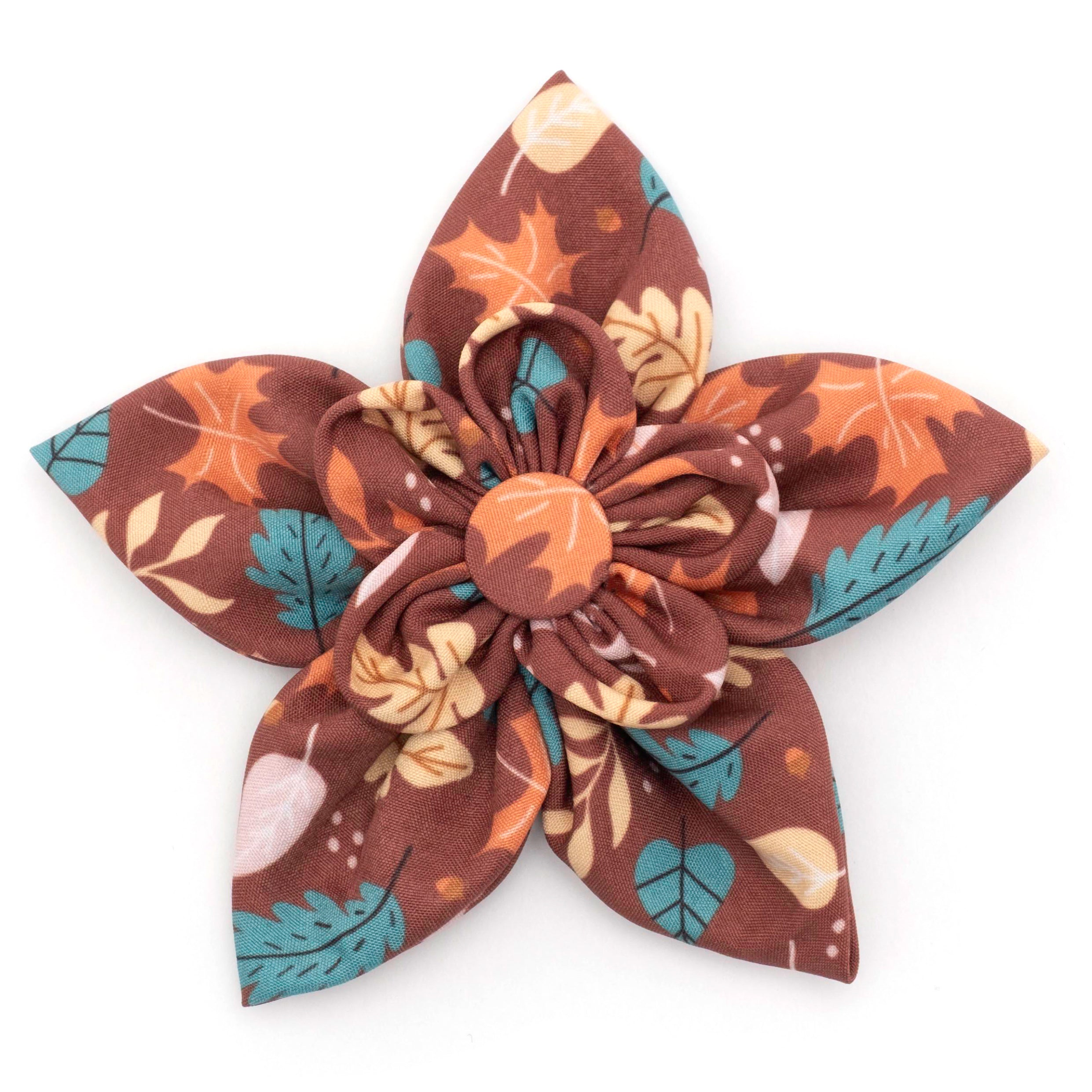 Collar Flower | Falling Leaves