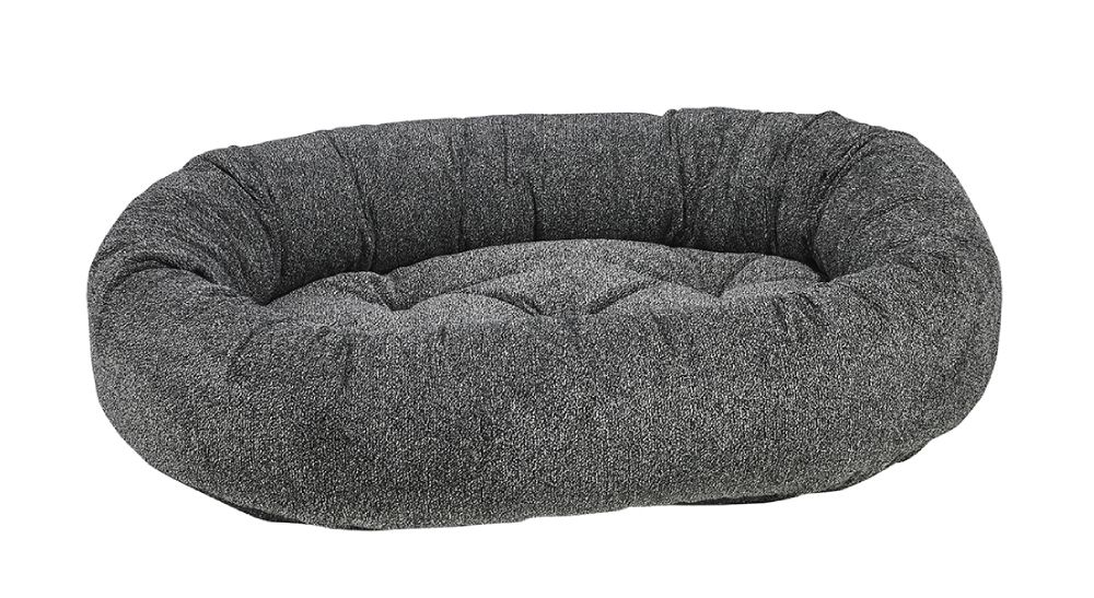 castlerock-donut-dog-bed